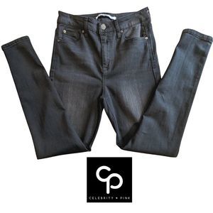 Celebrity Pink High Rise Ankle Skinny Night crawler Color (black) Size 7/28